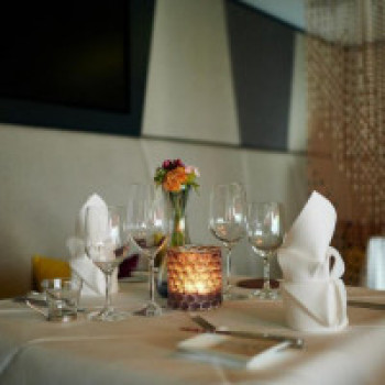 Essence - Restaurant & Lounge