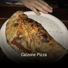 Calzone Pizza essen bestellen