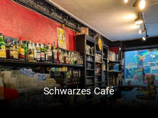 Schwarzes Café essen bestellen