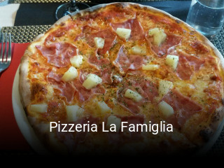 Pizzeria La Famiglia online delivery